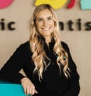 Dr. Calli Willett