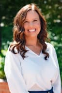 Dr. Carrie Loewen