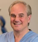 Dr. Erol Gund