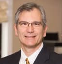 Dr. Guillermo Molina