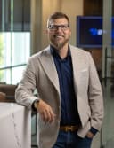 Dr. Jason Gladwell